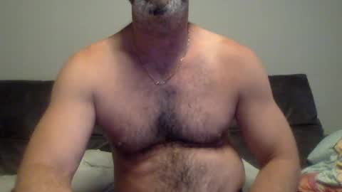 Snapshot of oktobus74 chatting on 08/03/26, 06:22 oktobus74 online show from 08/03/26, 06:22