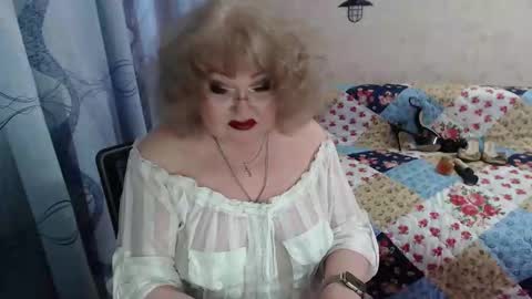 old_and_fluffy online show from 03/19/26, 09:46