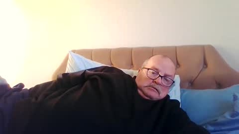 old_fkr online show from 12/26/24, 02:27