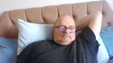 old_fkr online show from 01/17/25, 09:39