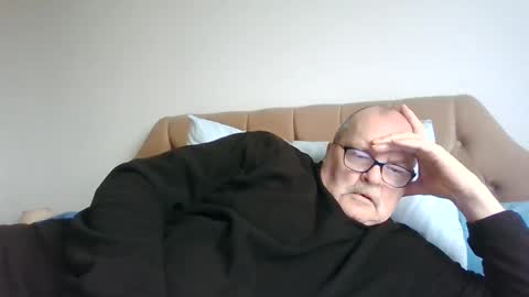 old_fkr online show from 02/10/25, 09:14