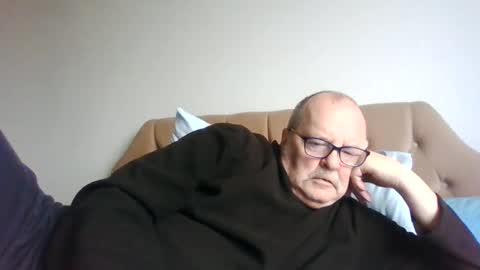 old_fkr online show from 02/12/25, 10:24