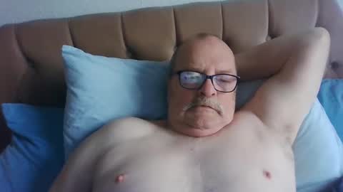 old_fkr online show from 02/15/25, 09:27