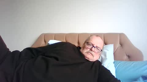 old_fkr online show from 03/05/25, 10:44