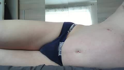 Snapshot of oldbisubmale chatting on 07/14/26, 02:01 bisubmale online show from 07/14/26, 02:01