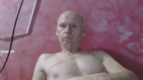 oldbuthorny62 online show from 06/18/26, 04:35