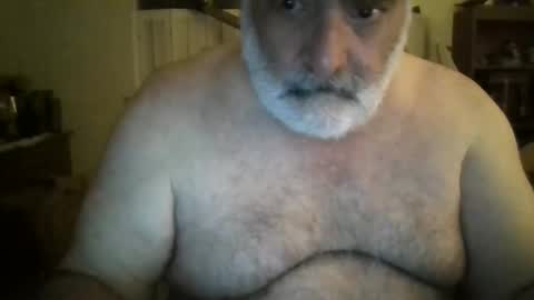 Snapshot of oldcockforyngladies chatting on 12/17/24, 10:12 oldcockforyngladies online show from 12/17/24, 10:12