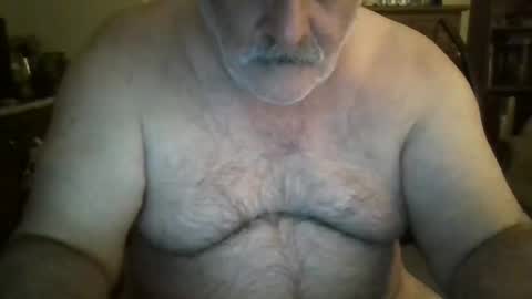 Snapshot of oldcockforyngladies chatting on 02/06/25, 02:55 oldcockforyngladies online show from 02/06/25, 02:55