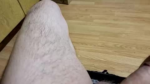 Snapshot of olderadventurous chatting on 01/19/26, 04:16 Horny Oldman online show from 01/19/26, 04:16