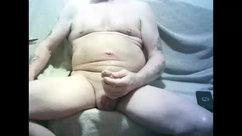 Snapshot of oldercock1411 chatting on 02/27/26, 06:46 oldercock1411 online show from 02/27/26, 06:46