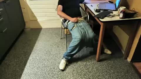 Snapshot of oldersagger chatting on 10/10/25, 07:13 oldersagger online show from 10/10/25, 07:13