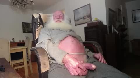 oldfucker9 online show from 11/06/25, 02:45