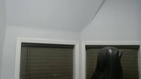 Snapshot of oldguybigd chatting on 12/17/25, 03:23 oldguybigd online show from 12/17/25, 03:23