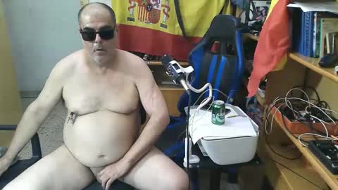 Snapshot of olegariooticario784770 chatting on 05/15/26, 10:06 olegariooticario784770 online show from 05/15/26, 10:06