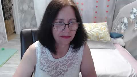 Snapshot of olgahottie chatting on 07/12/26, 12:01 OlgaHottie online show from 07/12/26, 12:01
