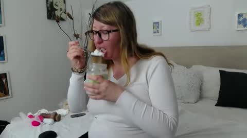 Olga Pavlova online show from 03/10/26, 10:53