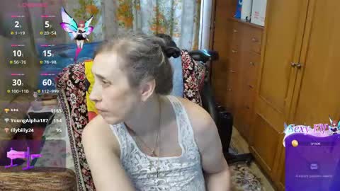 Snapshot of olguscha chatting on 04/26/26, 12:25 Olguscha online show from 04/26/26, 12:25