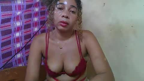 Snapshot of olinaa chatting on 05/03/26, 01:50 olinaa online show from 05/03/26, 01:50