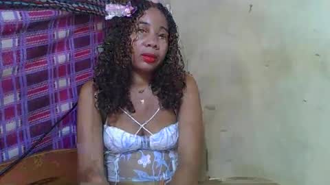 Snapshot of olinaa chatting on 05/08/26, 02:22 olinaa online show from 05/08/26, 02:22