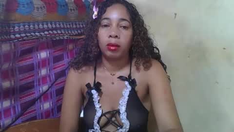 Snapshot of olinaa chatting on 05/09/26, 03:45 olinaa online show from 05/09/26, 03:45
