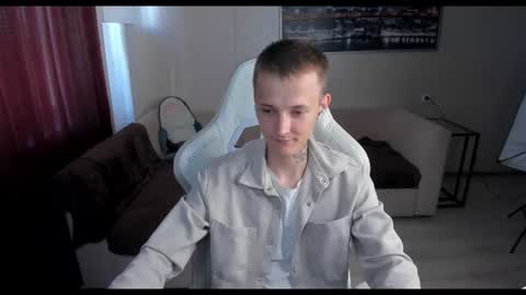 Oli online show from 06/27/26, 03:06