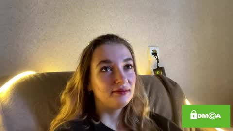 Olivia here online show from 09/30/25, 09:14