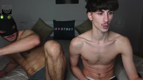 Snapshot of oliver_baker chatting on 12/01/24, 04:29 Oliver Kaen online show from 12/01/24, 04:29