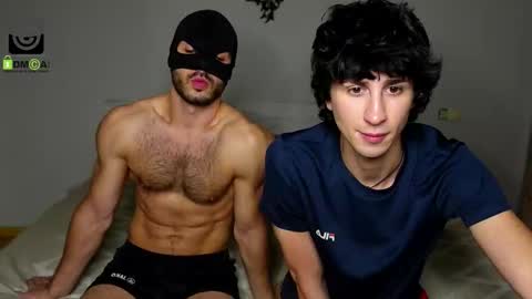 Snapshot of oliver_baker chatting on 10/14/25, 04:30 Oliver Kaen online show from 10/14/25, 04:30