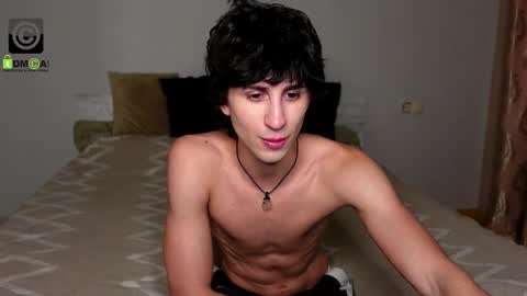 Snapshot of oliver_baker chatting on 10/27/25, 03:16 Oliver Kaen online show from 10/27/25, 03:16