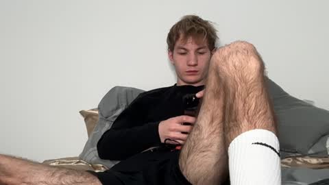 Snapshot of oliver_beck chatting on 01/05/25, 04:58 Oliver Beck online show from 01/05/25, 04:58