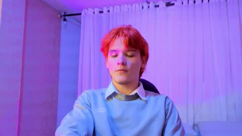 oliver_big19 online show from 09/25/25, 11:36