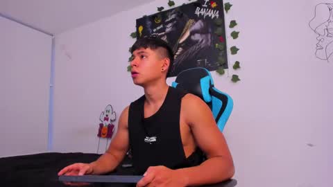 Snapshot of oliver_bray chatting on 01/08/25, 11:09 Oliver bray online show from 01/08/25, 11:09