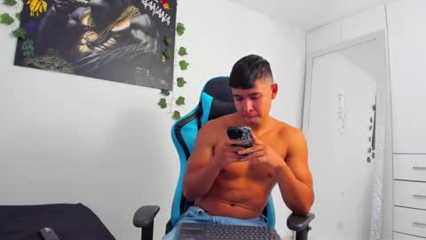 Snapshot of oliver_bray chatting on 03/10/25, 04:25 Oliver bray online show from 03/10/25, 04:25