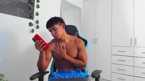 Snapshot of oliver_bray chatting on 09/11/25, 03:34 Oliver bray online show from 09/11/25, 03:34