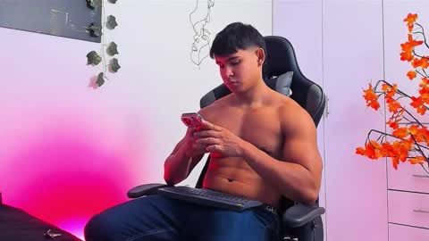 Snapshot of oliver_bray chatting on 02/07/26, 11:08 Oliver bray online show from 02/07/26, 11:08