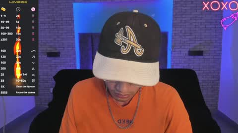 Oliver fast online show from 01/18/25, 04:26