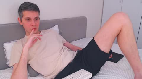 Snapshot of oliver_hort chatting on 03/07/26, 11:07 Oliver online show from 03/07/26, 11:07