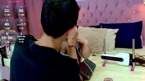 Oliver  Smith online show from 12/06/24, 01:51