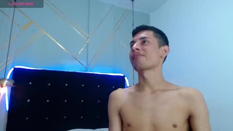 Oliver  Smith online show from 01/20/25, 09:43