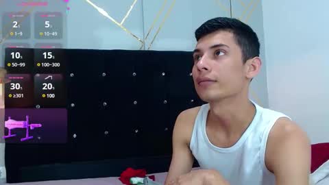 Oliver  Smith online show from 01/28/25, 07:32