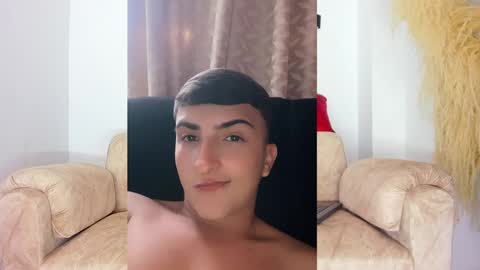 Snapshot of oliver_kooper chatting on 12/28/24, 11:59 OLIVER online show from 12/28/24, 11:59