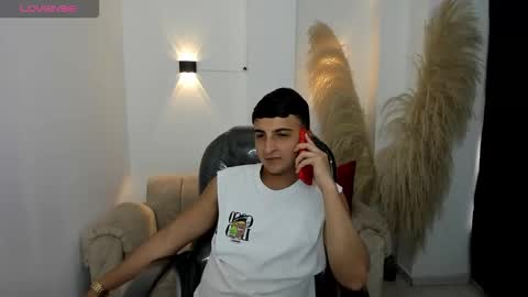 Snapshot of oliver_kooper chatting on 02/19/26, 09:00 OLIVER online show from 02/19/26, 09:00