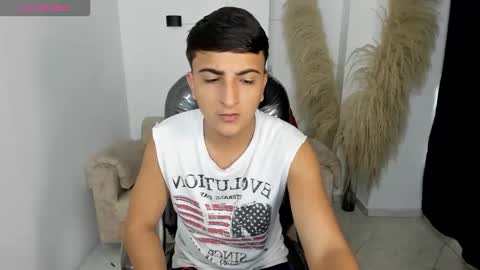 Snapshot of oliver_kooper chatting on 02/26/26, 12:15 OLIVER online show from 02/26/26, 12:15