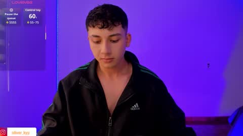 oliveeer online show from 01/11/26, 08:25