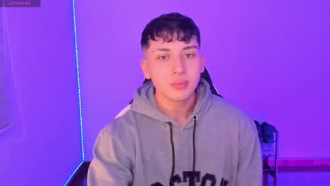 oliveeer online show from 03/08/26, 03:32