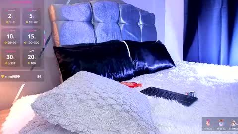 Snapshot of oliver_mr_ chatting on 09/13/25, 07:52 oliver mr  online show from 09/13/25, 07:52