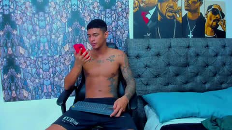 oliver_smith_2 online show from 02/05/25, 03:20