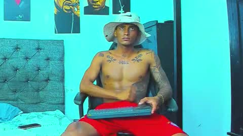 oliver_smith_2 online show from 11/07/25, 05:46