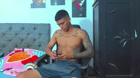 Snapshot of oliver_smith_2 chatting on 02/28/26, 03:35 oliver_smith_2 online show from 02/28/26, 03:35