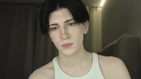 Snapshot of oliver_star_boy chatting on 03/04/26, 05:41 oliver online show from 03/04/26, 05:41